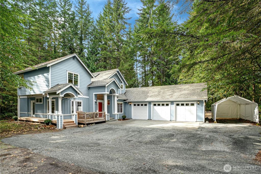 Photo of 31811 NE 199th Place, Duvall, WA 98019 (MLS # 2333726)