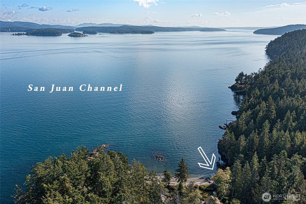 Photo of 45 Stony Point Ln, Friday Harbor, WA 98250 (MLS # 2547697)