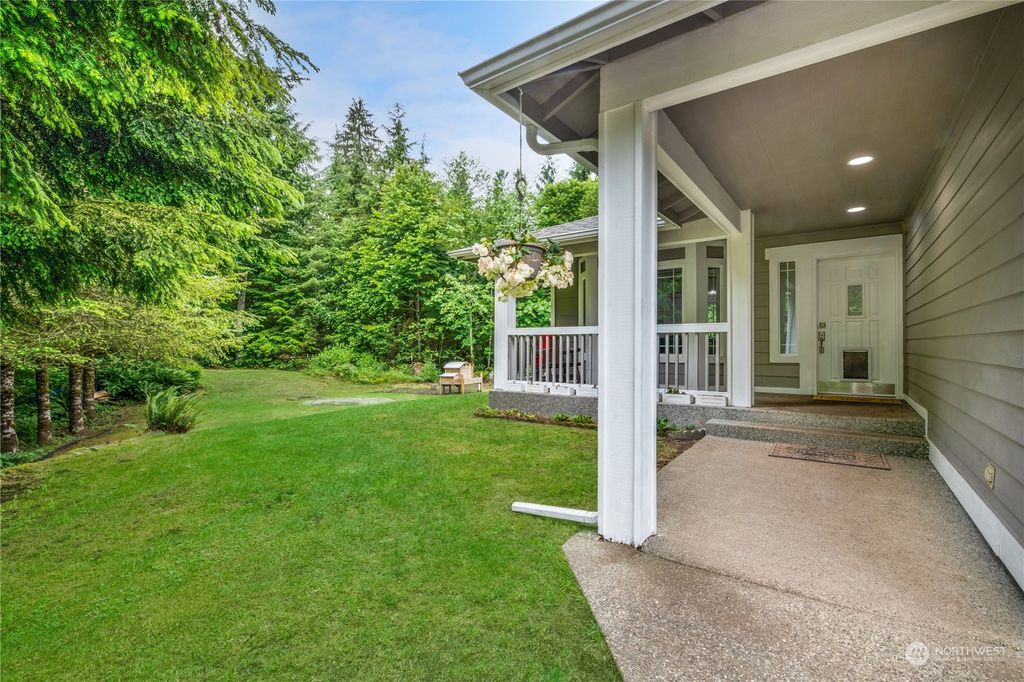 Photo of 7015 219th Avenue NE, Granite Falls, WA 98252 (MLS # 2126306)
