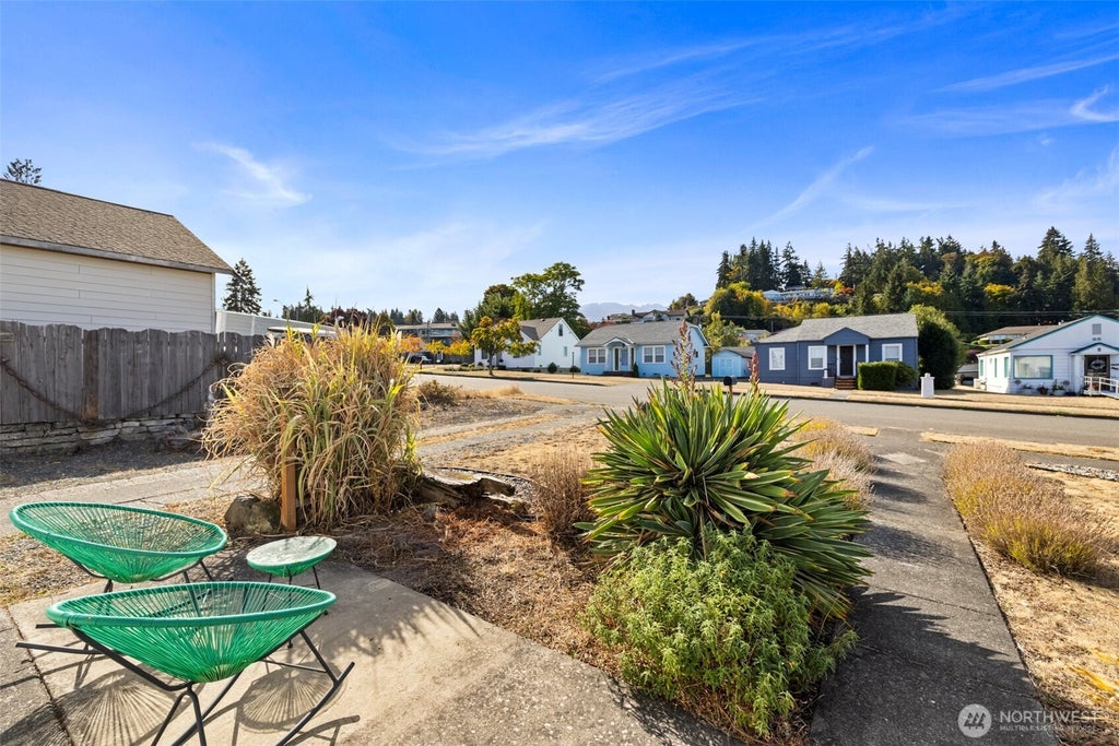 Photo of 1227 E 4th Street, Port Angeles, WA 98362 (MLS # 2588674)
