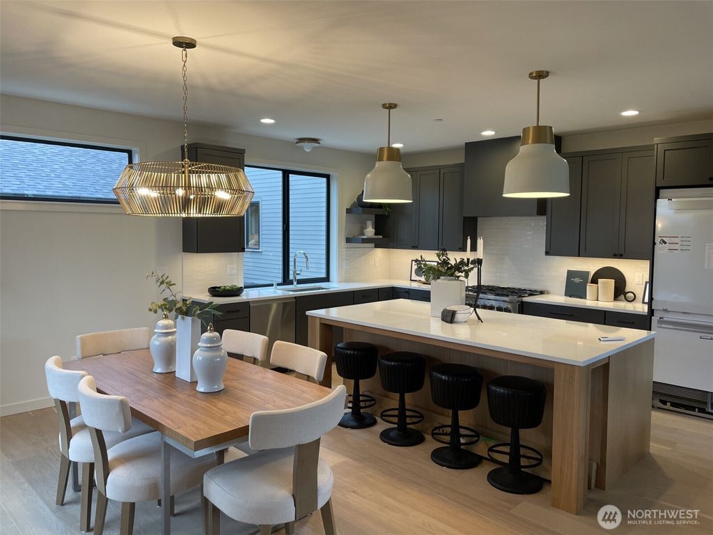 Photo of 6555 26th Avenue NW, Seattle, WA 98117 (MLS # 2341151)