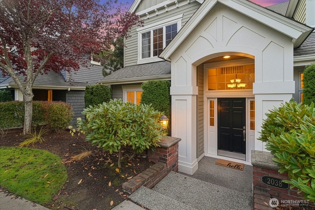 Photo of 2038 30th Lane NE, Issaquah, WA 98029 (MLS # 2439535)