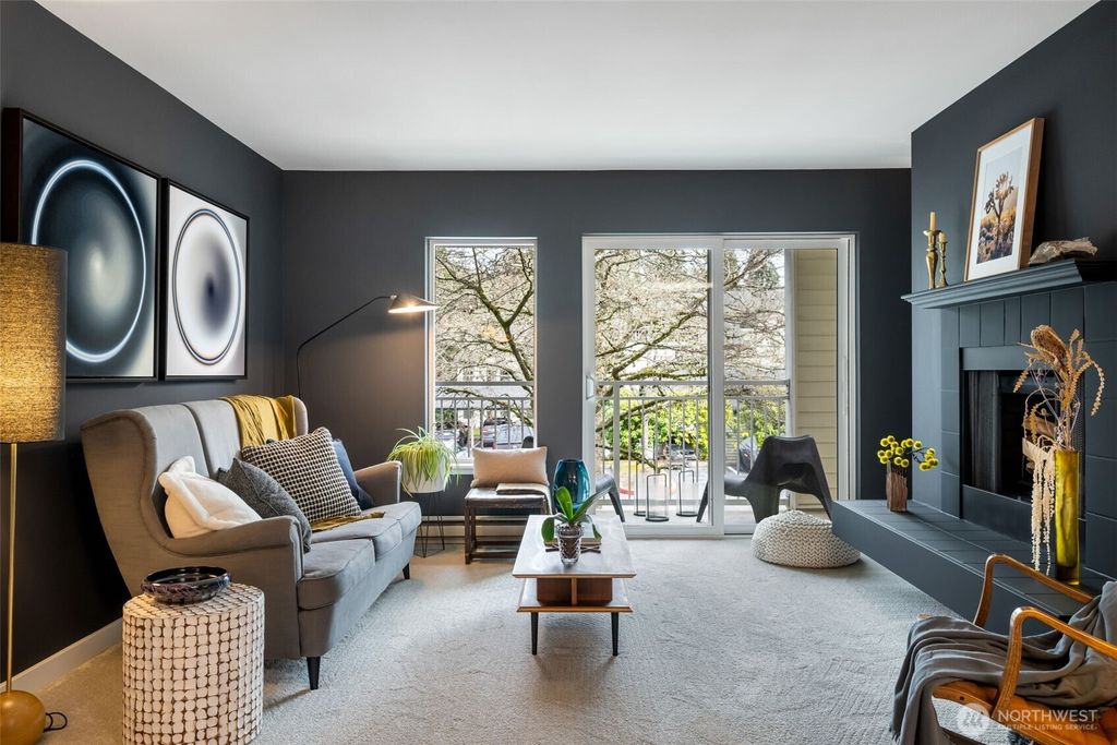 Photo of 12303 Harbour Pointe Boulevard #EE203, Mukilteo, WA 98275 (MLS # 2484707)