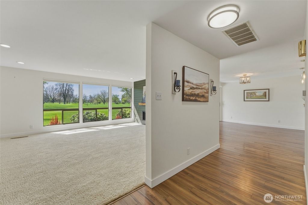 Photo of 601 Village Way #34, Walla Walla, WA 99362 (MLS # 2504510)