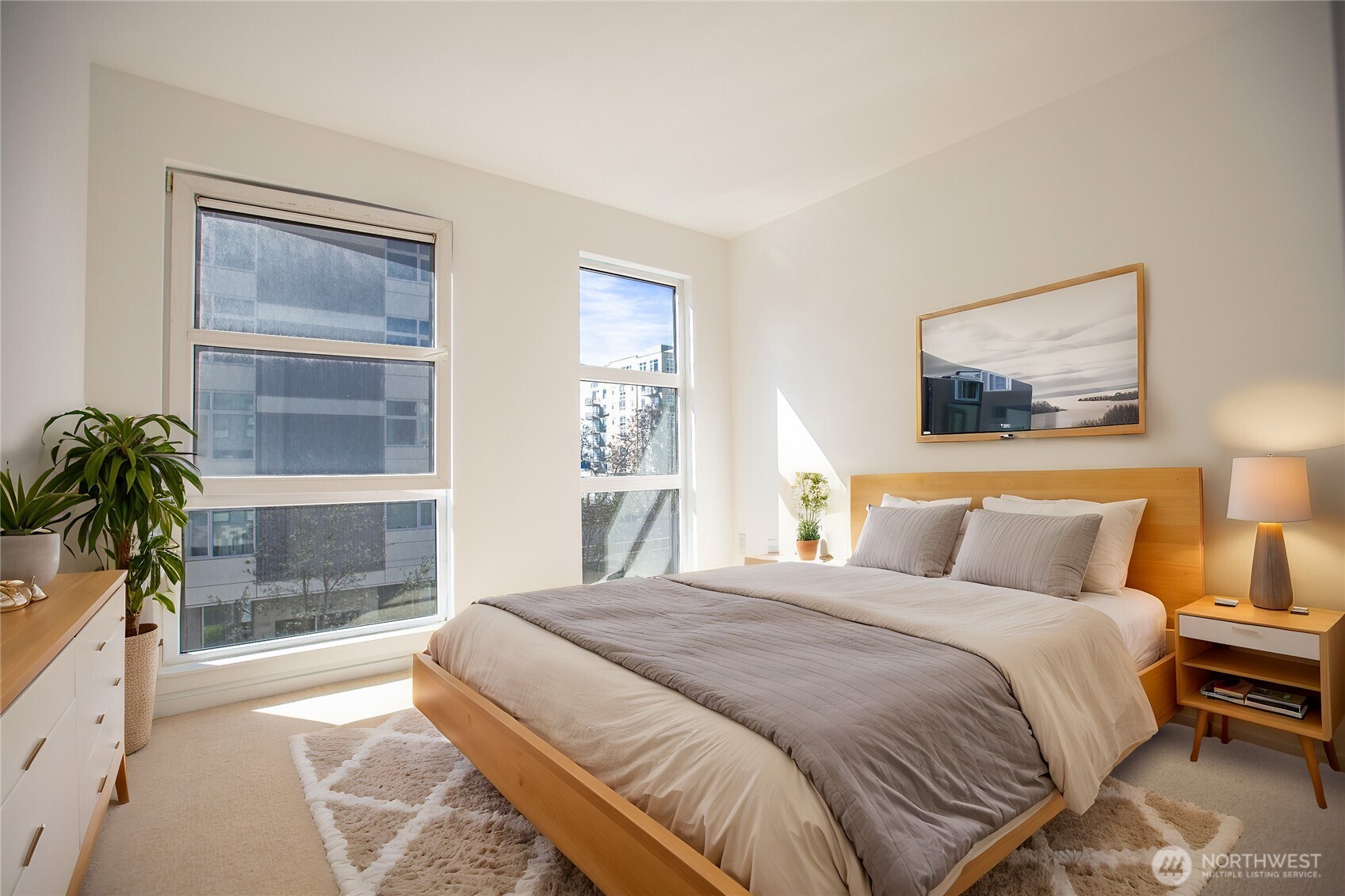 81 Clay St 430