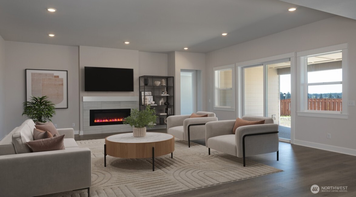 2926 Balsamroot Drive SE