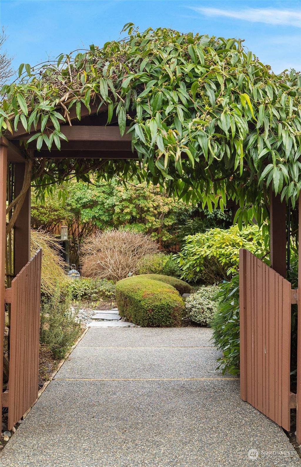 Photo of 12223 Shorewood Drive SW, Burien, WA 98146 (MLS # 2036081)