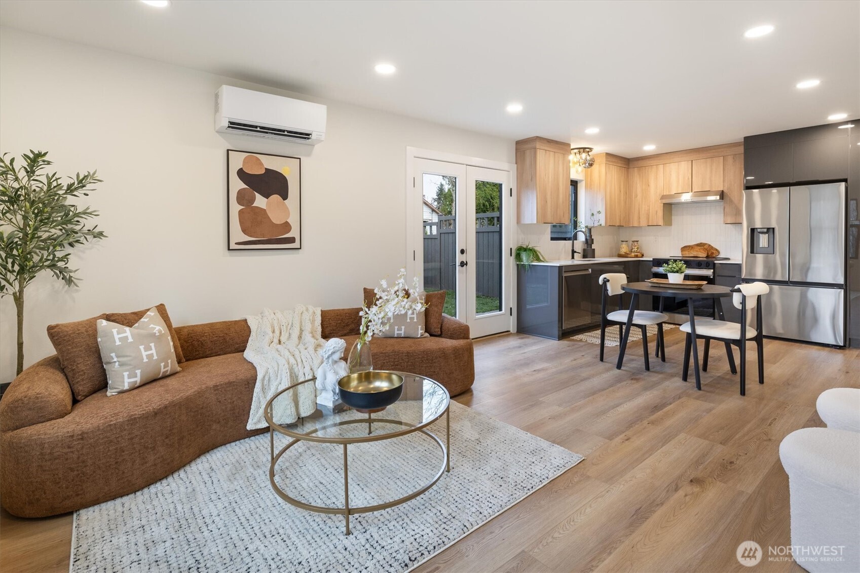 3011 SW Henderson Street