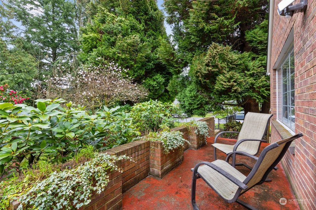 Photo of 130 NE 133rd Street, Seattle, WA 98125 (MLS # 2054678)