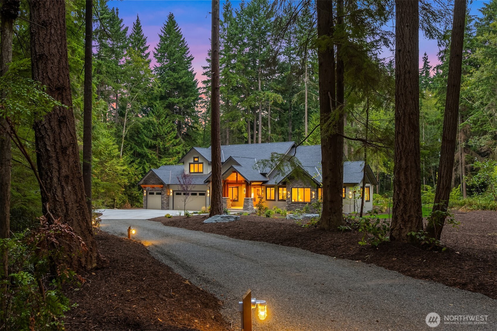 22972 S Kingston Road NE