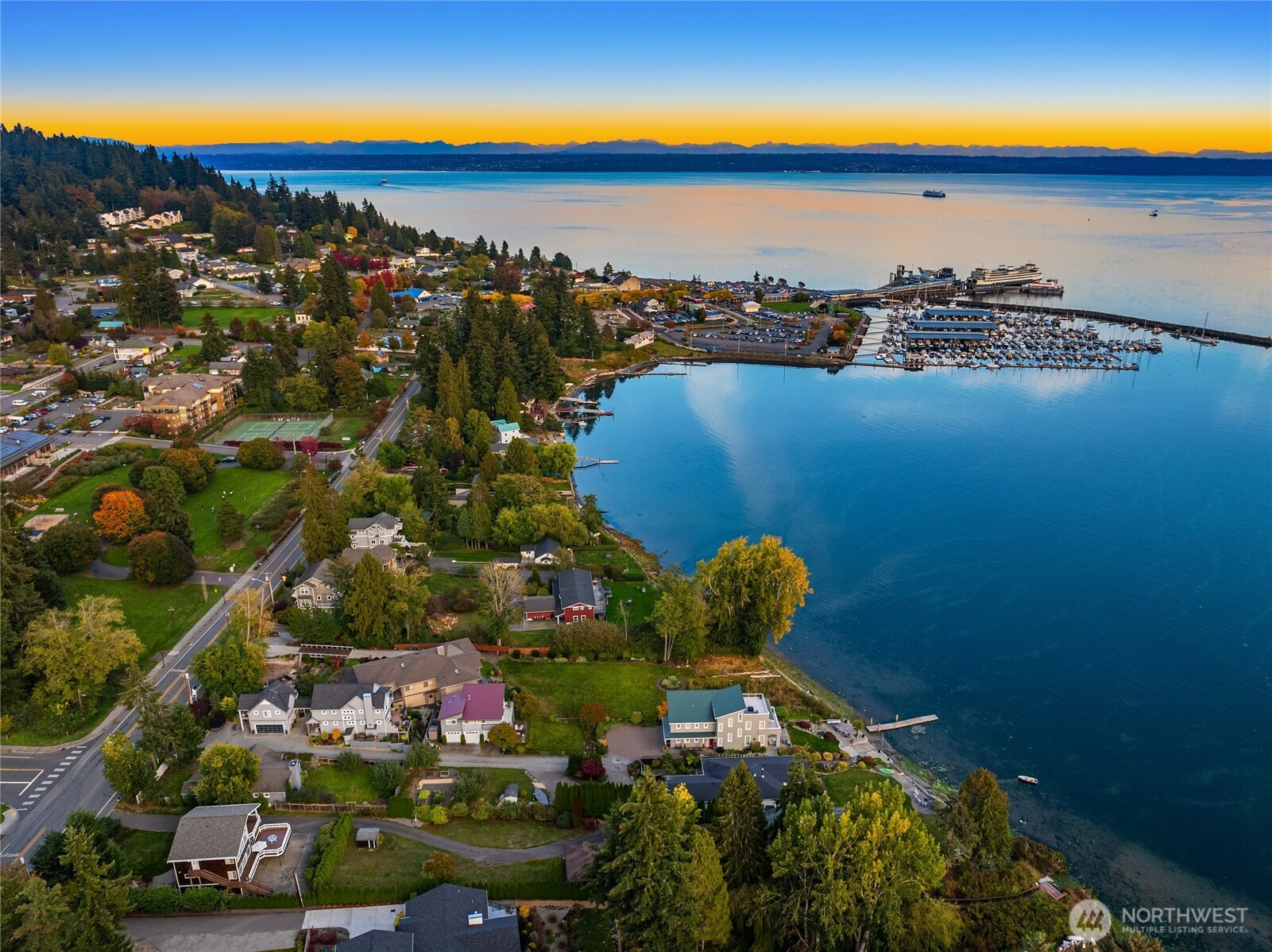 22972 S Kingston Road NE