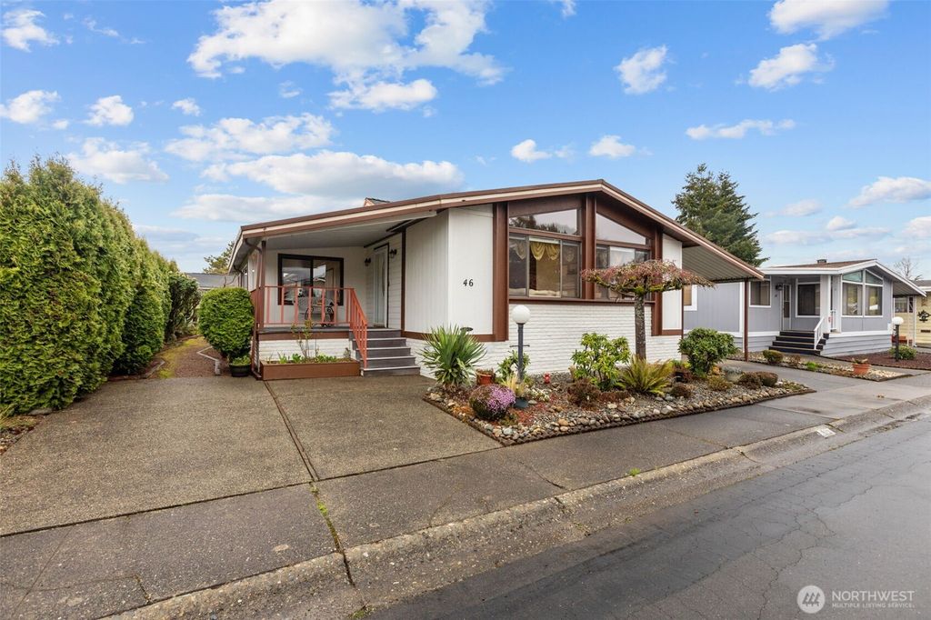 Photo of 11436 SE 208th Street #46, Kent, WA 98031 (MLS # 2349912)