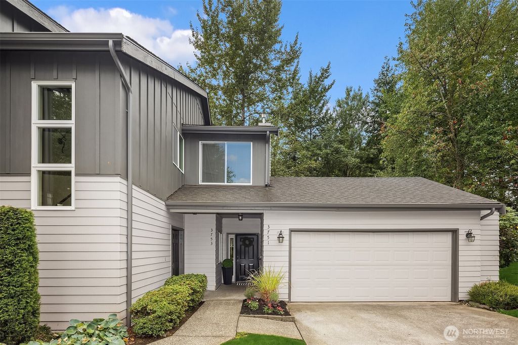 Photo of 3751 257th Avenue SE #5-2, Sammamish, WA 98029 (MLS # 2431262)
