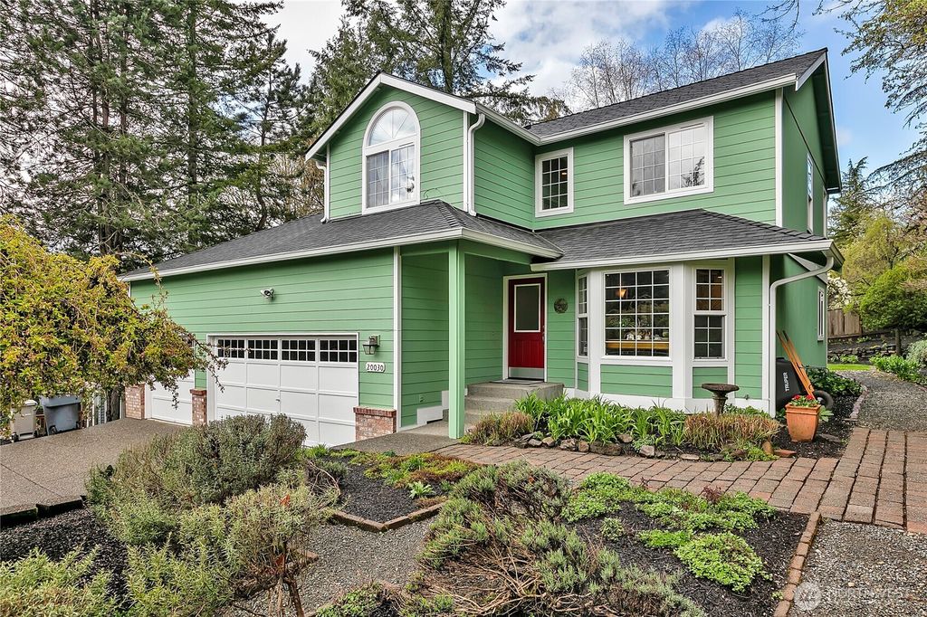 Photo of 20030 SE 268th Street, Covington, WA 98042 (MLS # 2357274)