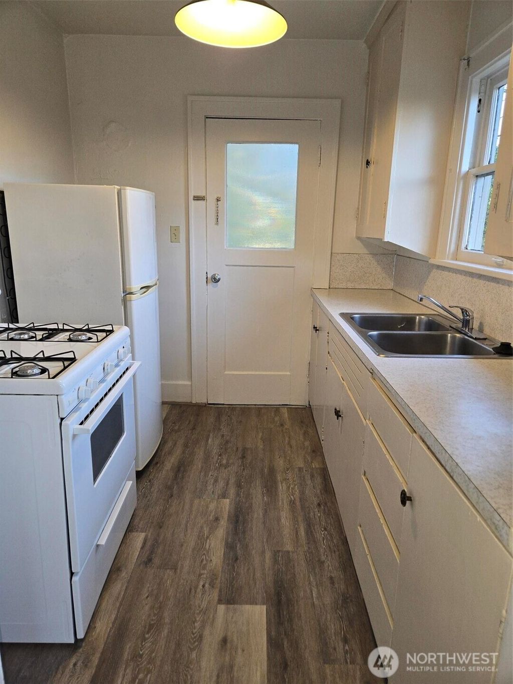 Photo of 500 Gladstone Street, Bellingham, WA 98225 (MLS # 2458211)