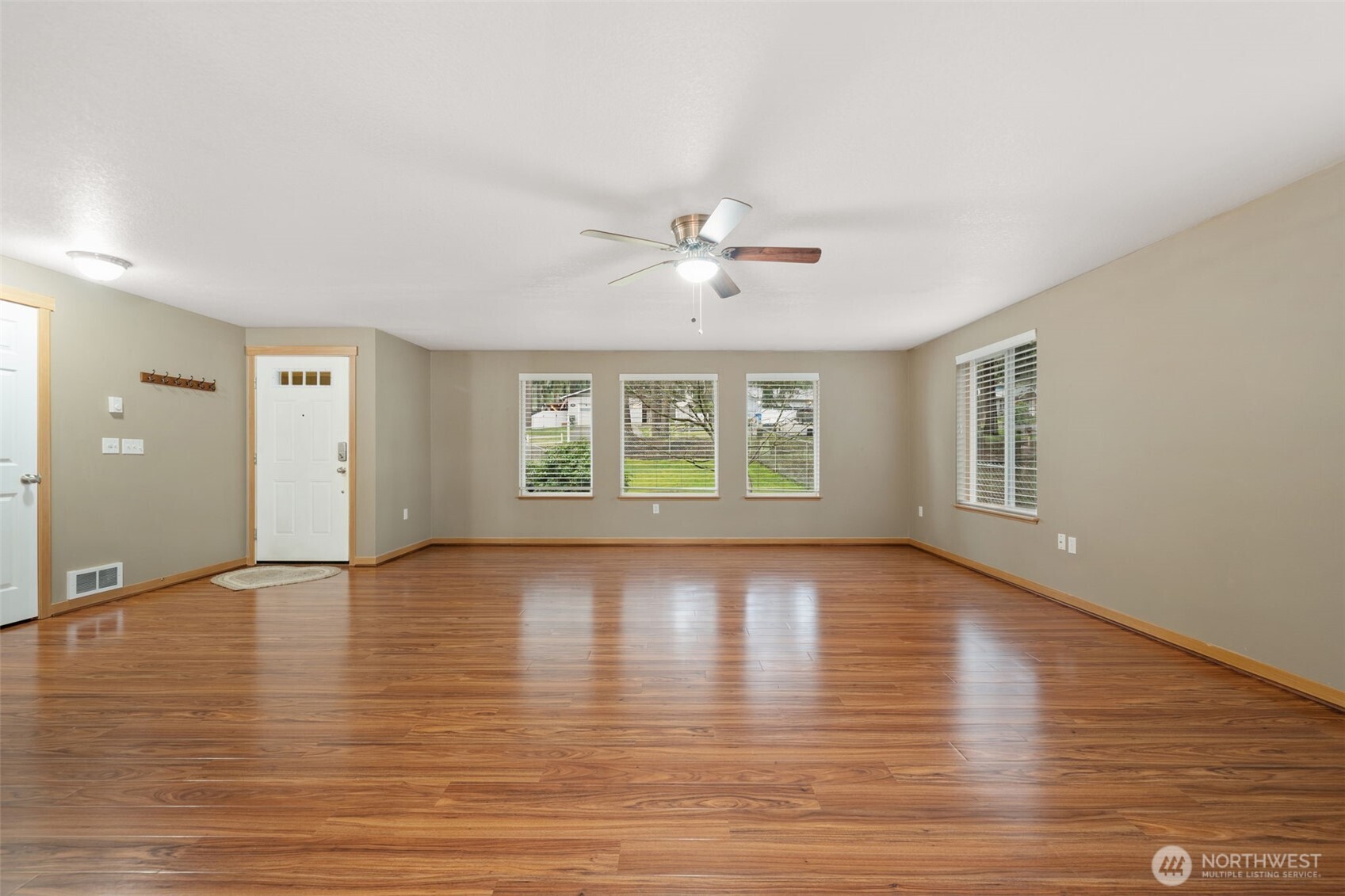 321 ROLLINGWOOD Road