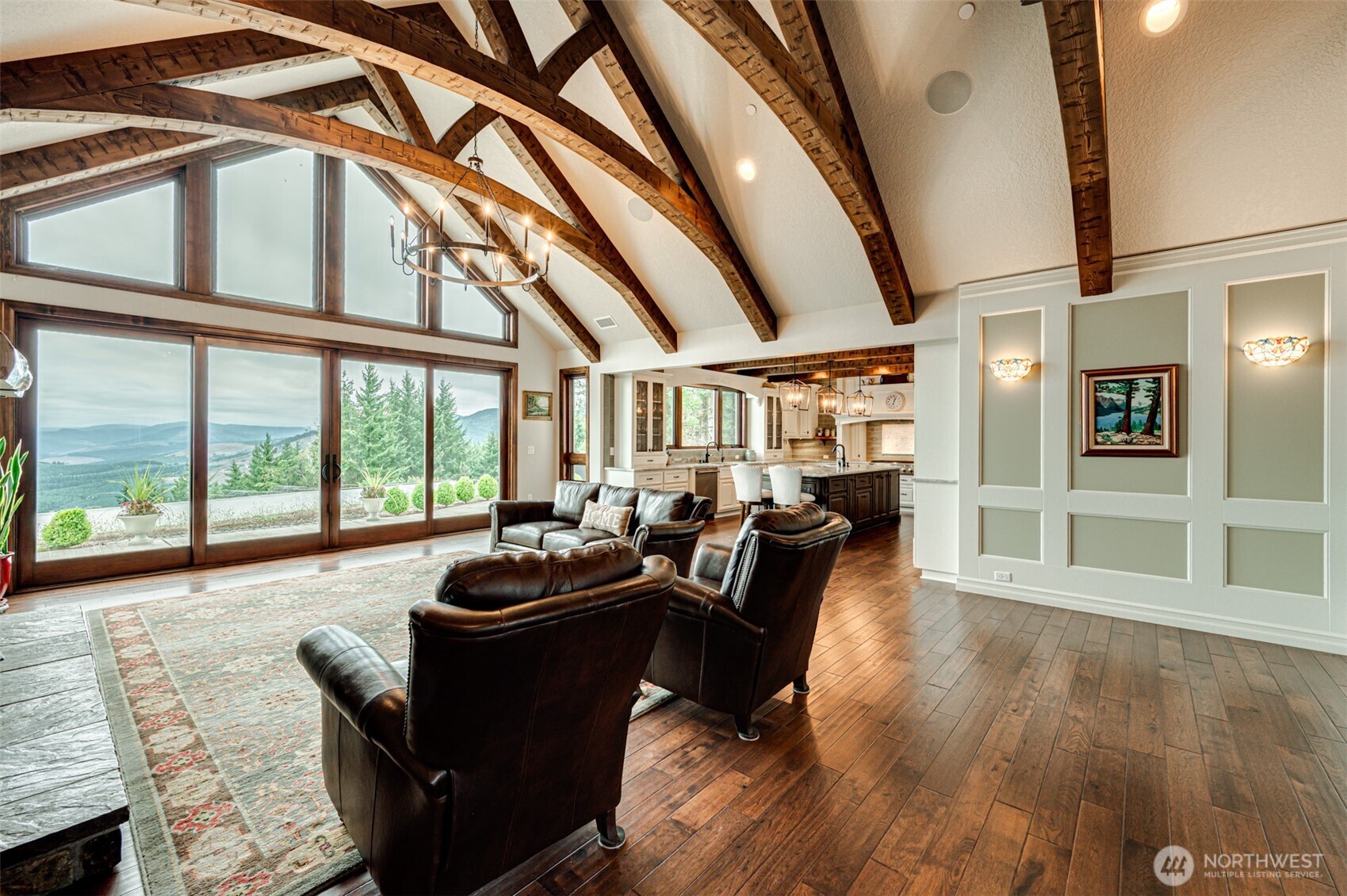 421 Woodland Heights Road