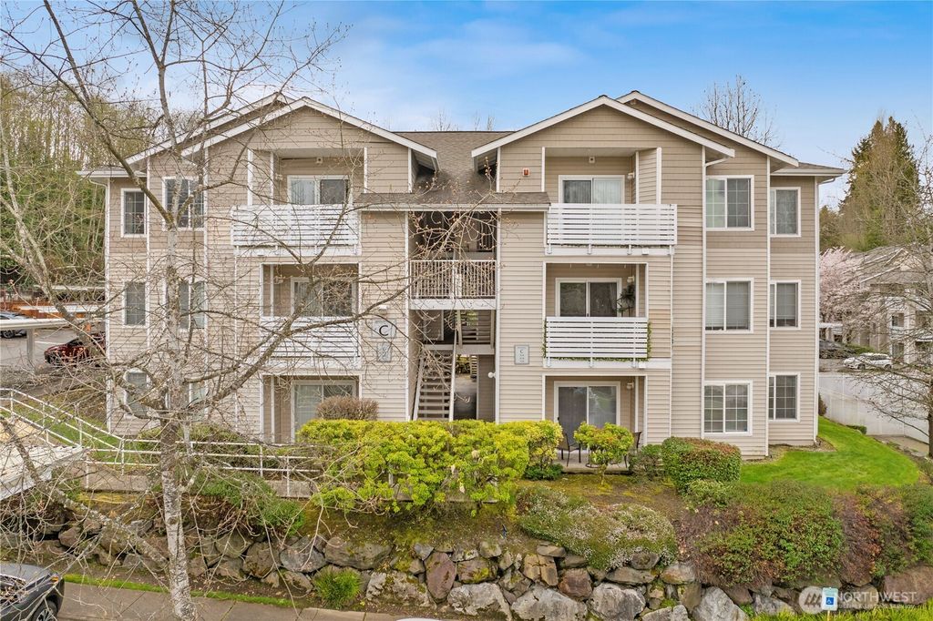 Photo of 801 Rainier Avenue N #C114, Renton, WA 98057 (MLS # 2354208)