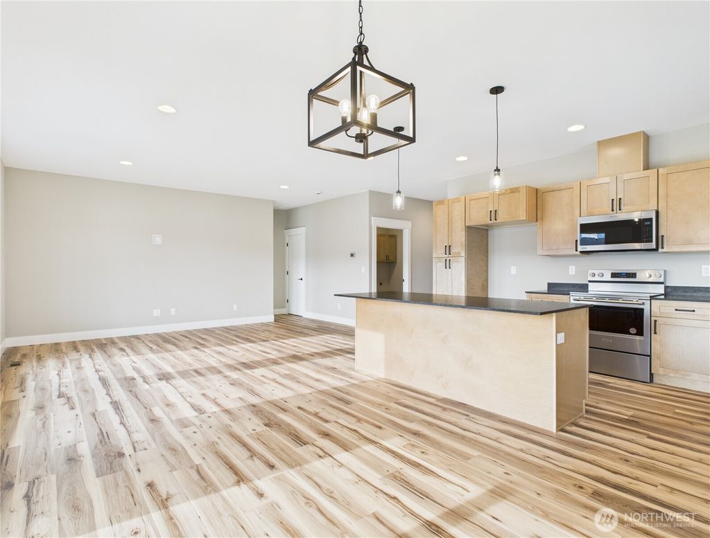 Photo of 2460 Noah Street SE, East Wenatchee, WA 98802 (MLS # 2477817)