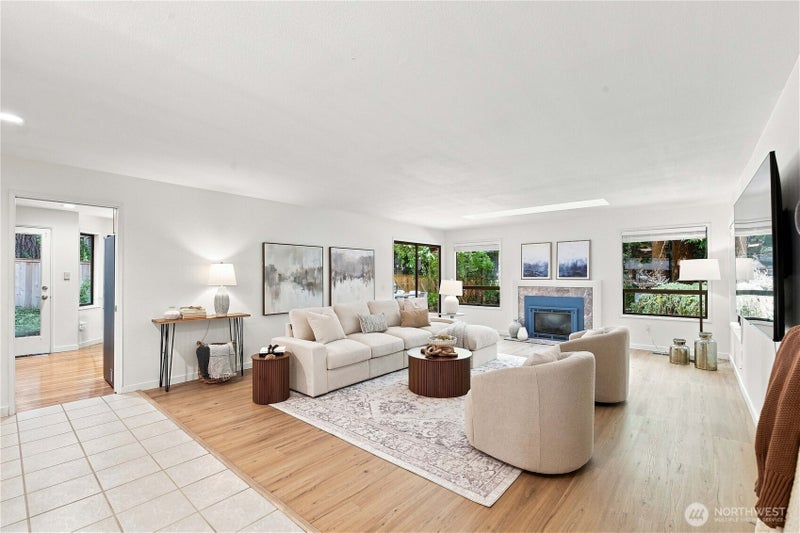 22214 NE 28th Place