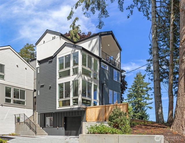 1506 N 100th Street, Seattle