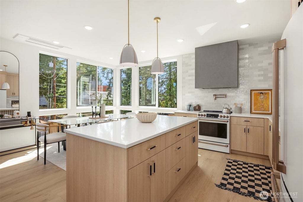 Photo of 1506 N 100th Street, Seattle, WA 98133 (MLS # 2562079)