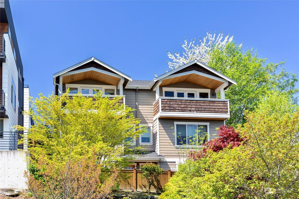 Photo of 4431 41st Avenue SW #B, Seattle, WA 98116 (MLS # 2063105)