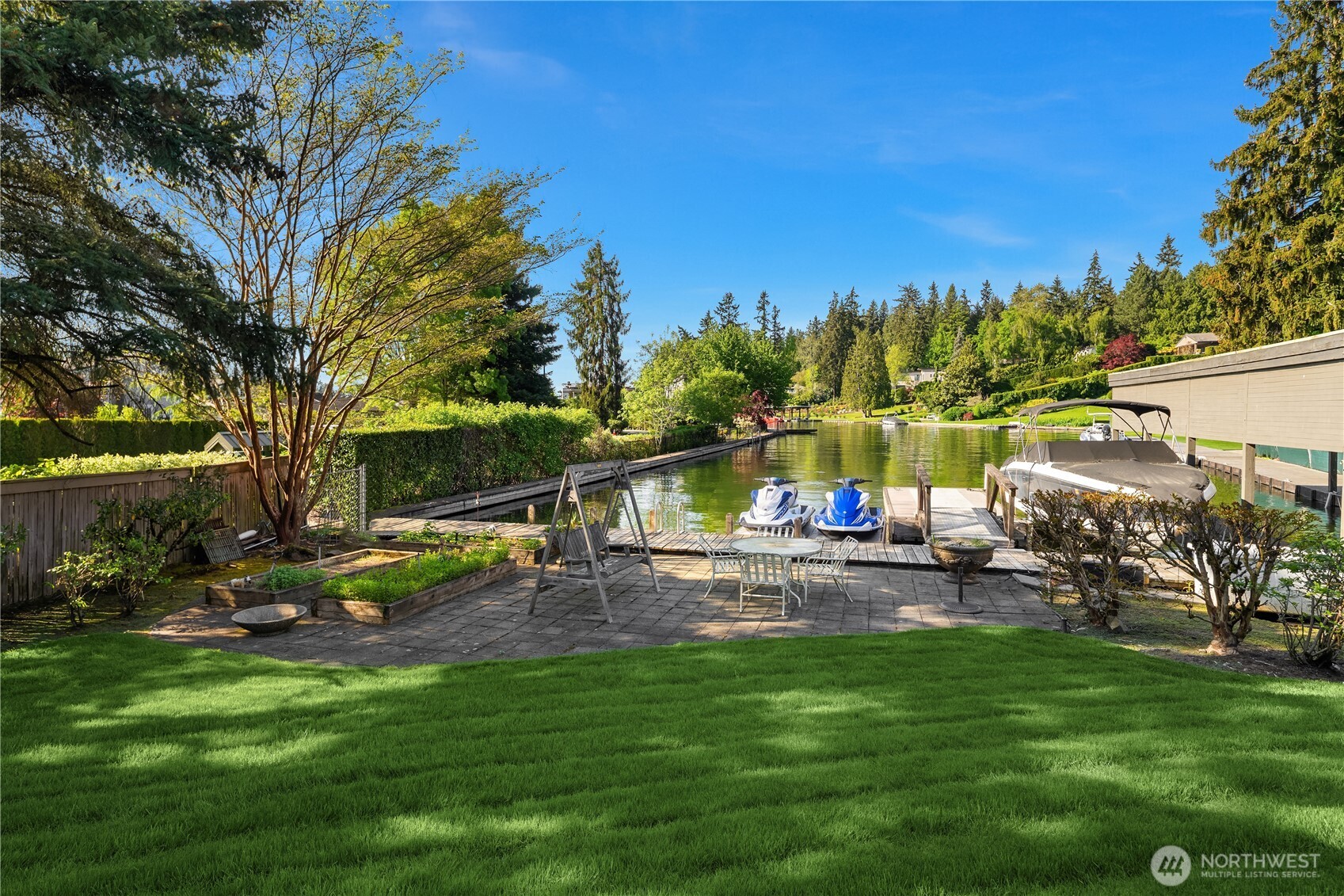 3111 Hunts Point Circle
