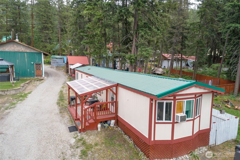 Photo of 21603 Camp 12 Road, Leavenworth, WA 98826 (MLS # 2533758)