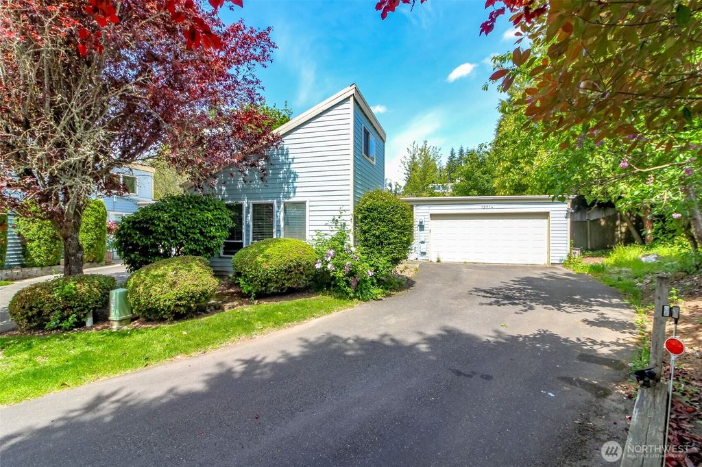 Photo of 13714 SE 258th Place #36, Kent, WA 98042 (MLS # 2382925)