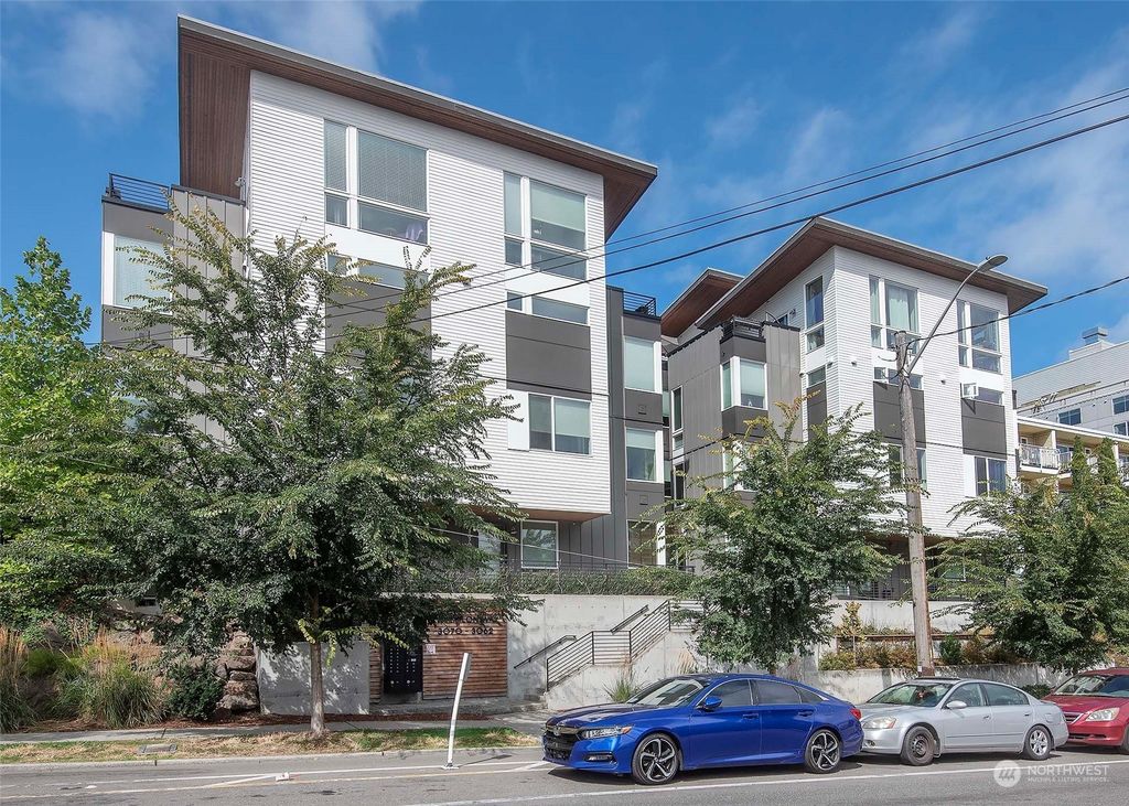 Photo of 3062 SW Avalon Way Way #I, Seattle, WA 98126 (MLS # 2280318)