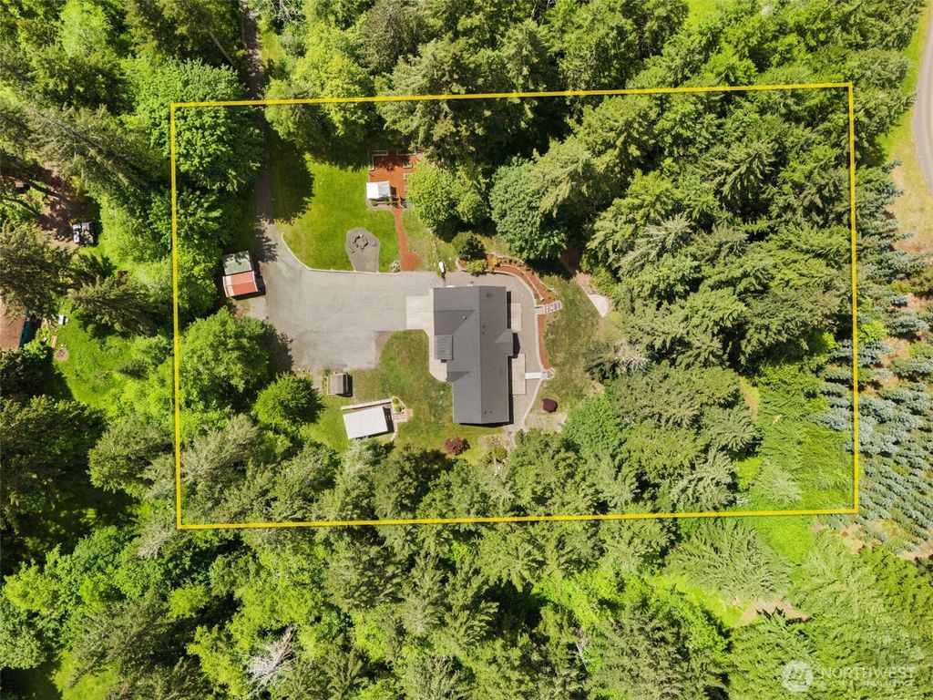 Photo of 291 SE Home Port Lane, Shelton, WA 98584 (MLS # 2527634)