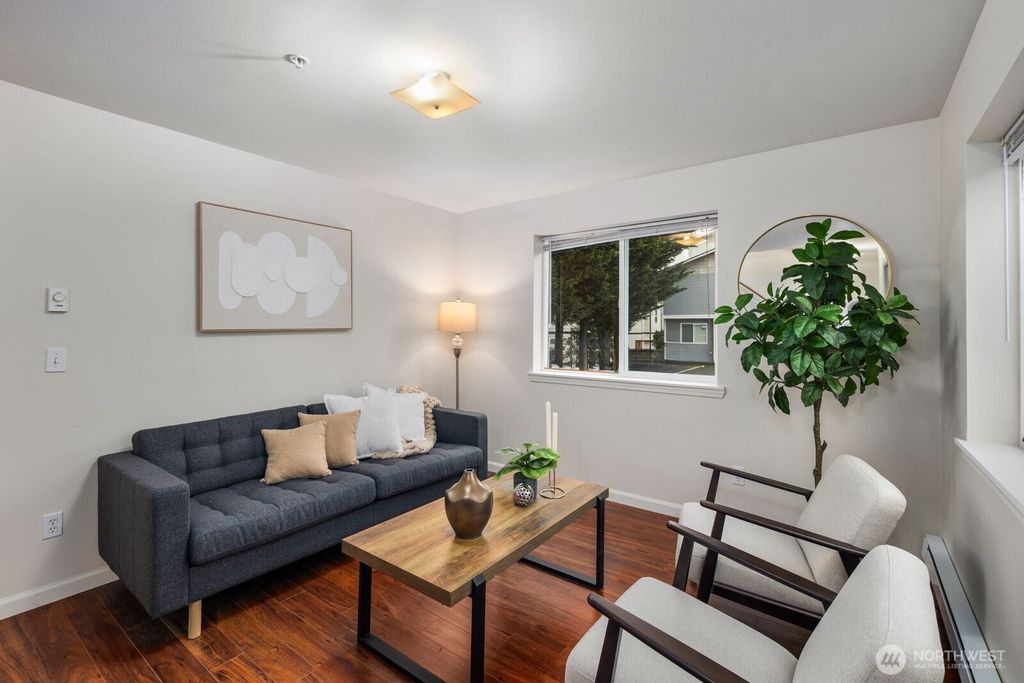 Photo of 3322 SW 148th Street #E7, Lynnwood, WA 98087 (MLS # 2494948)