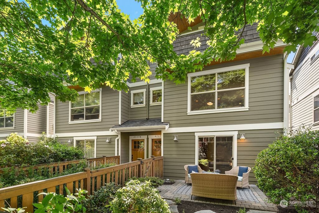 Photo of 4117 42nd Avenue SW #A, Seattle, WA 98116 (MLS # 2075649)