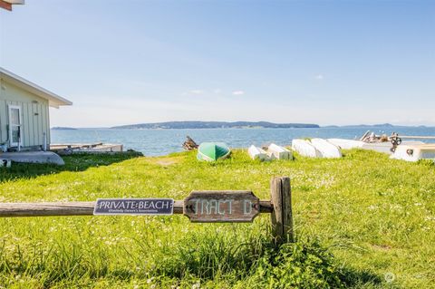 A home in Camano Island