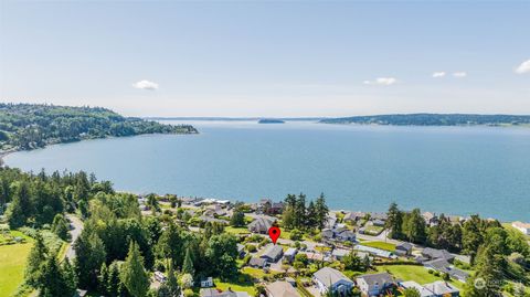 A home in Camano Island