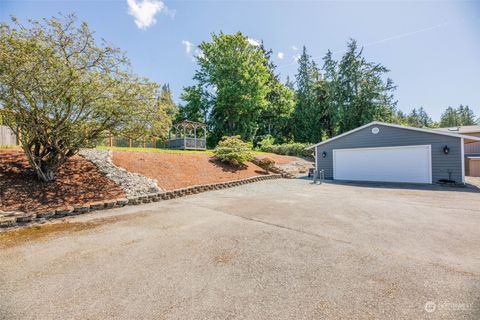 A home in Camano Island