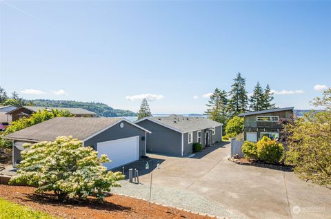 A home in Camano Island