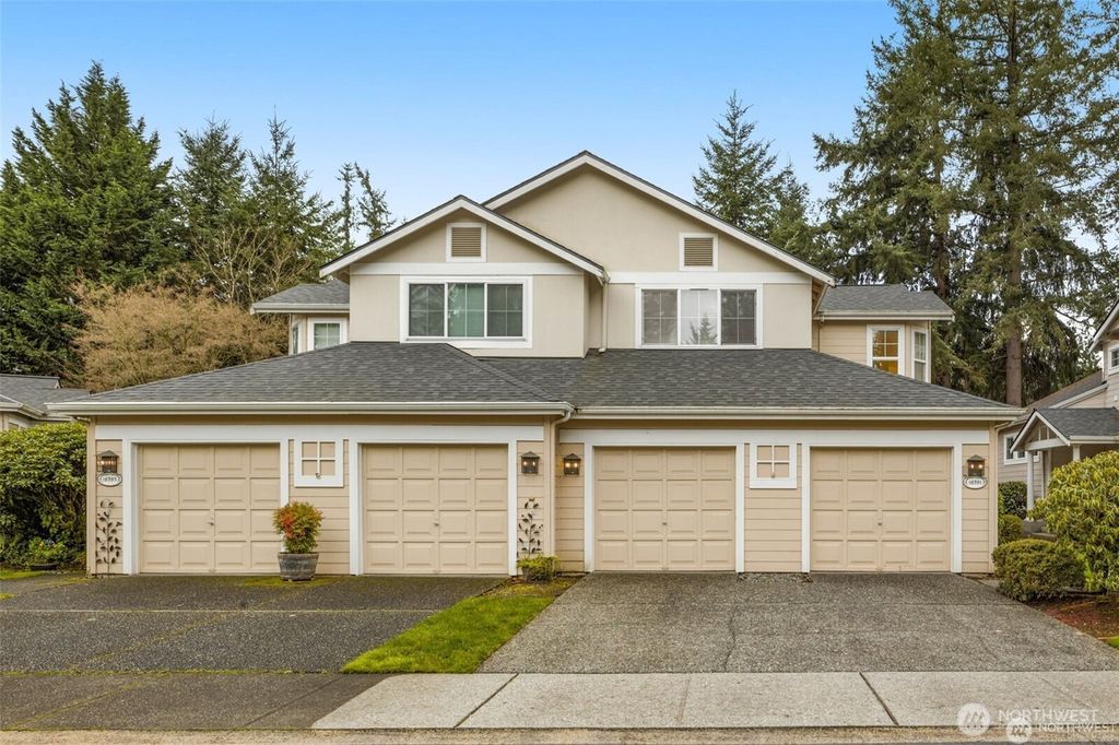 Photo of 18391 NE 97th Court, Redmond, WA 98052 (MLS # 2482450)