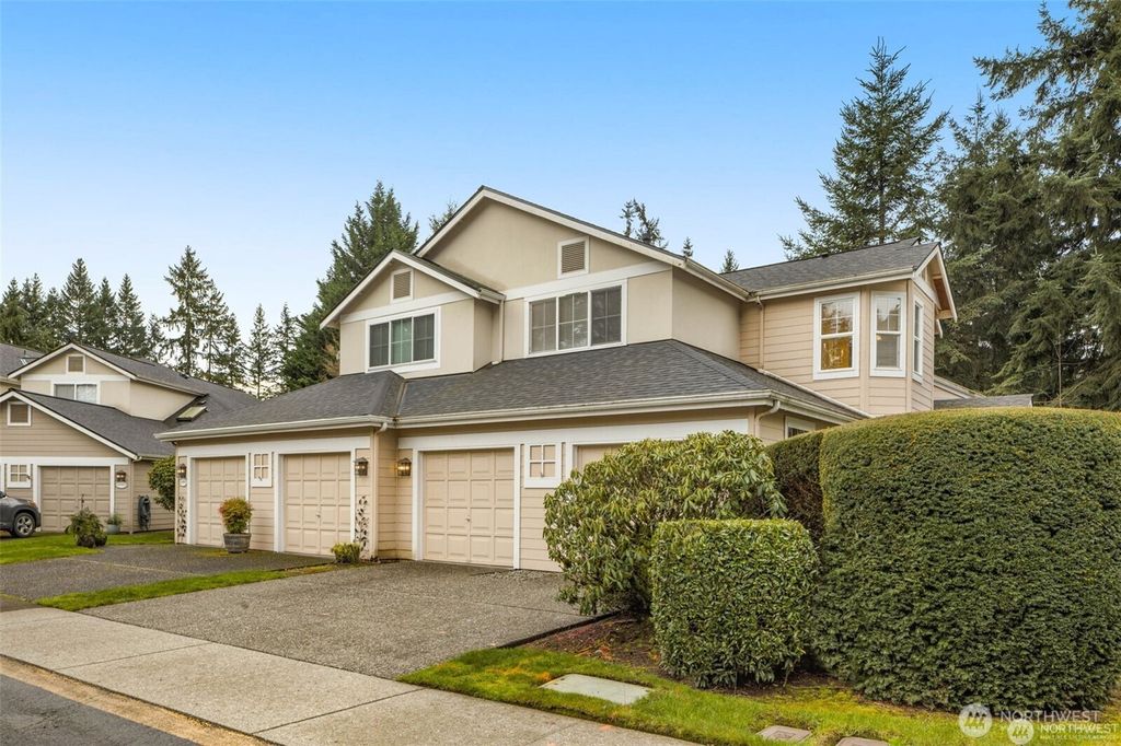 Photo of 18391 NE 97th Court, Redmond, WA 98052 (MLS # 2482450)