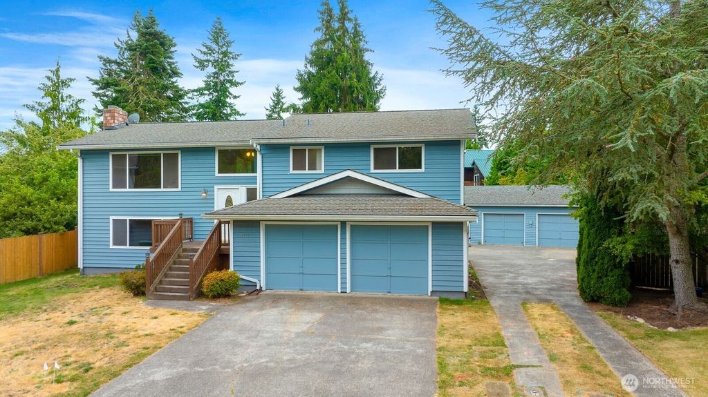 Photo of 4922 100th Place SW, Mukilteo, WA 98275 (MLS # 2413928)