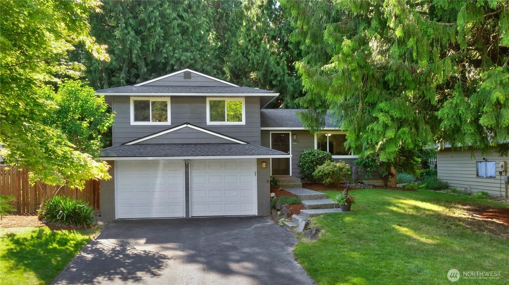 Photo of 19802 33rd Drive SE, Bothell, WA 98012 (MLS # 2384219)