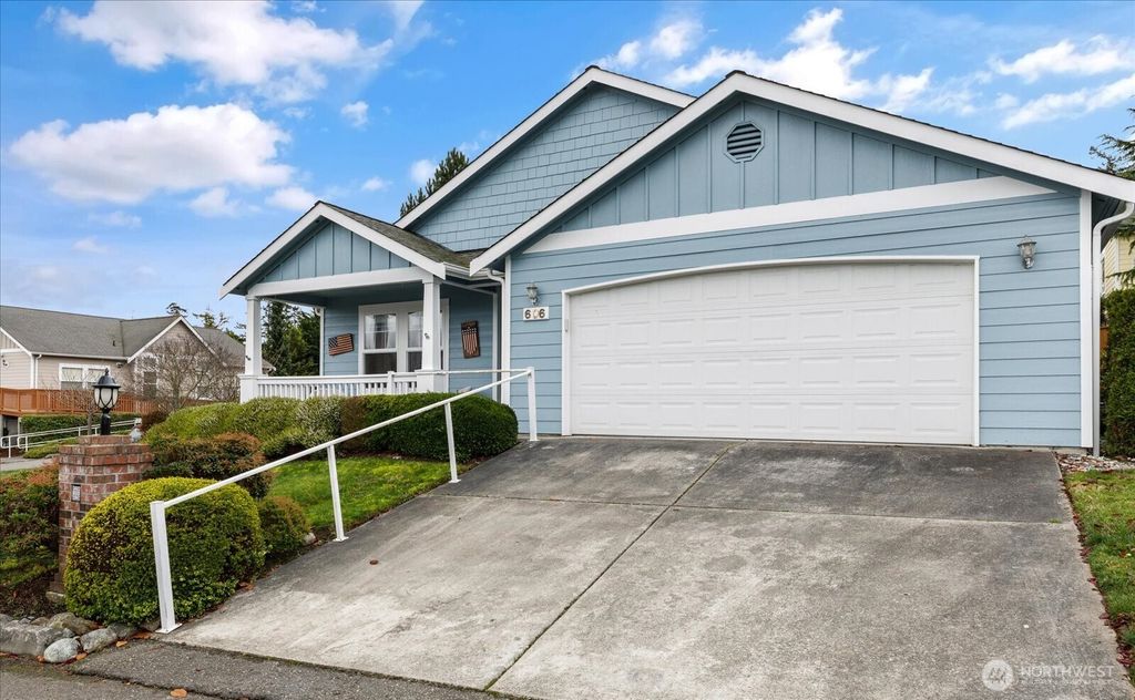 Photo of 606 NW 12th Loop, Oak Harbor, WA 98277 (MLS # 2444506)