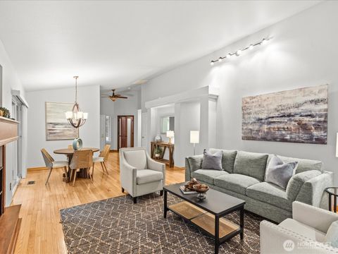 Photo of 4227 Stonebridge Way, Lynnwood, WA 98037 (MLS # 2495036)