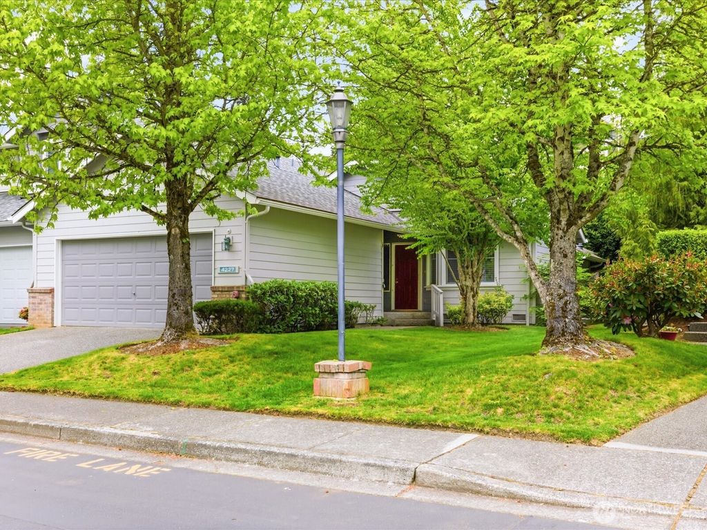 Photo of 4227 Stonebridge Way, Lynnwood, WA 98037 (MLS # 2495036)