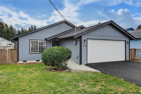Photo of 410 175TH ST ST S, Spanaway, WA 98387 (MLS # 2599190)