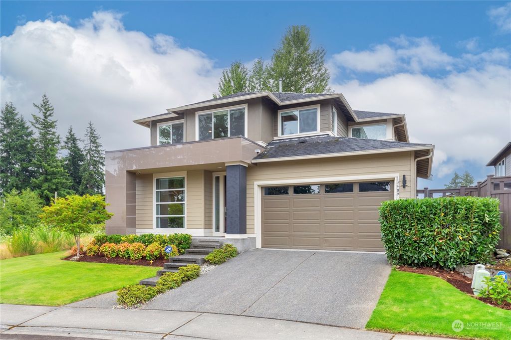 Photo of 13409 SE 262nd Street, Kent, WA 98042 (MLS # 2156461)