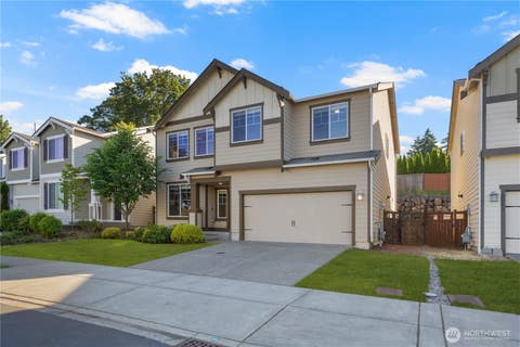 Photo of 12005 SE 299th Place, Auburn, WA 98092 (MLS # 2543708)