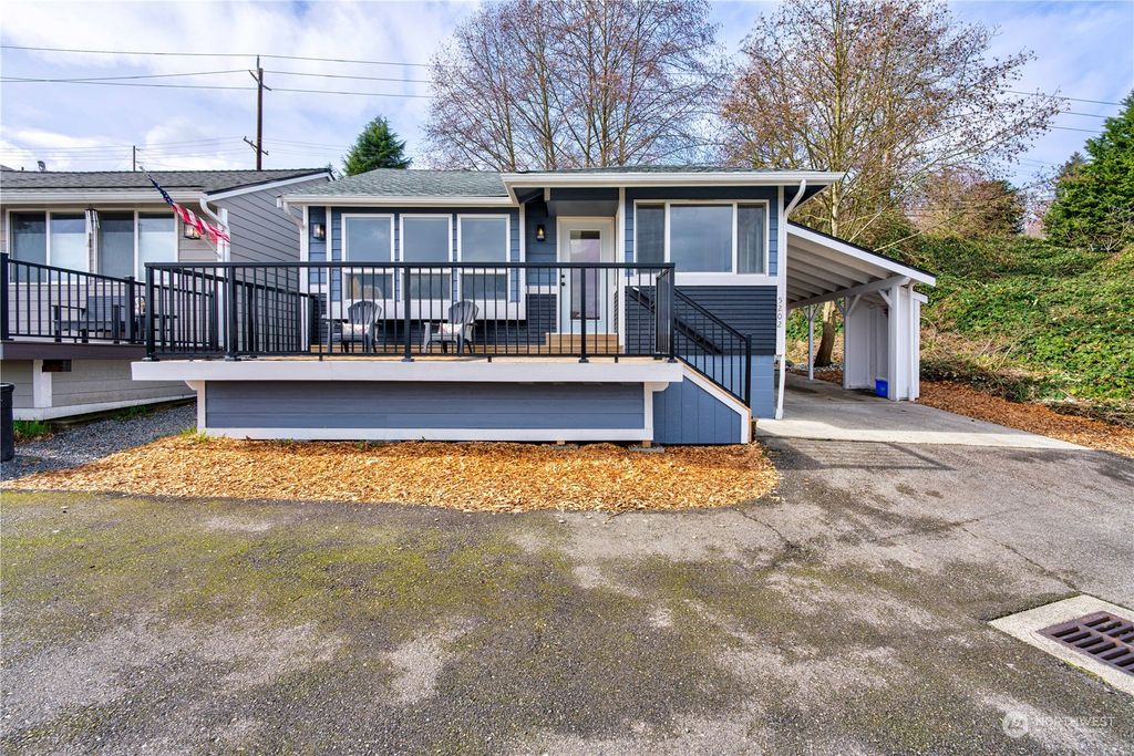 Photo of 5202 S 3rd Avenue, Everett, WA 98203 (MLS # 2053443)