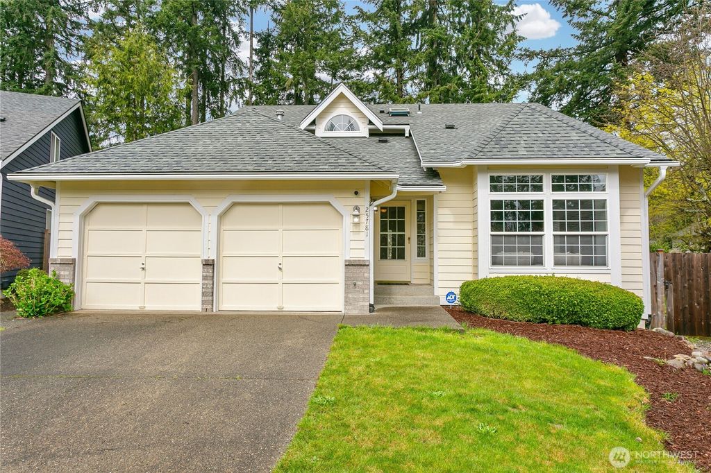 Photo of 25781 174th Place SE, Covington, WA 98042 (MLS # 2357692)